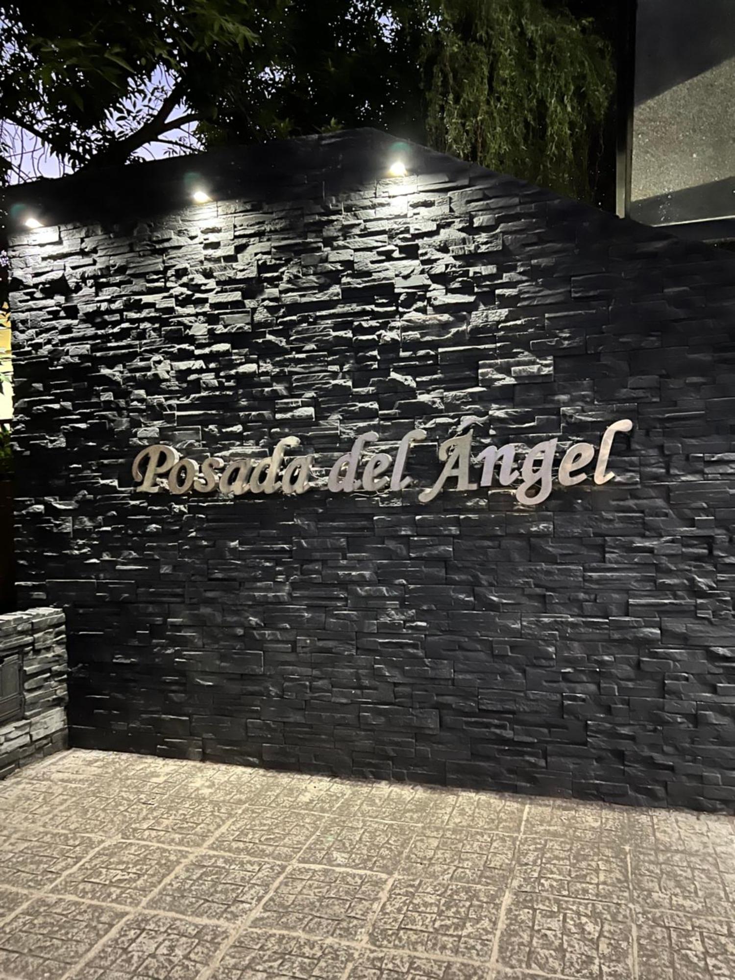 Hotel Posada Del Angel Villa Carlos Paz Bagian luar foto